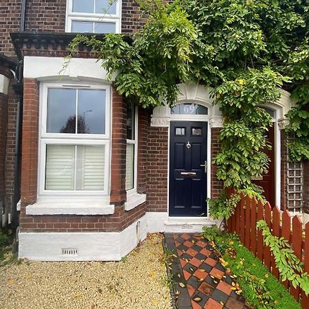 Luxurious 3 Bedroom House With Permit Parking ノリッチ エクステリア 写真