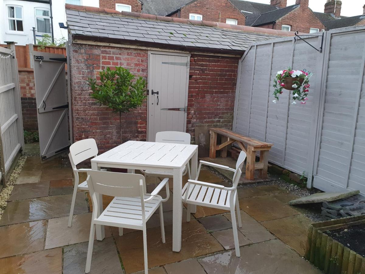 Luxurious 3 Bedroom House With Permit Parking ノリッチ エクステリア 写真